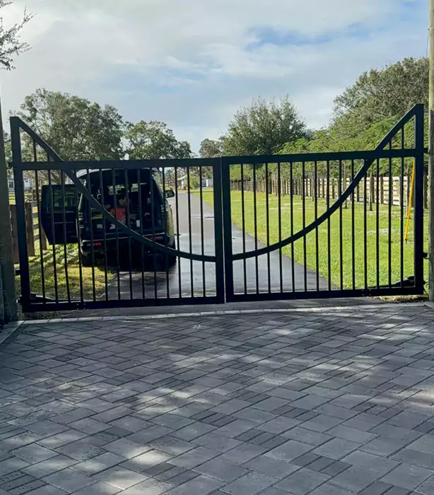 Swing Gate Repair in Pompano Beach, FL
